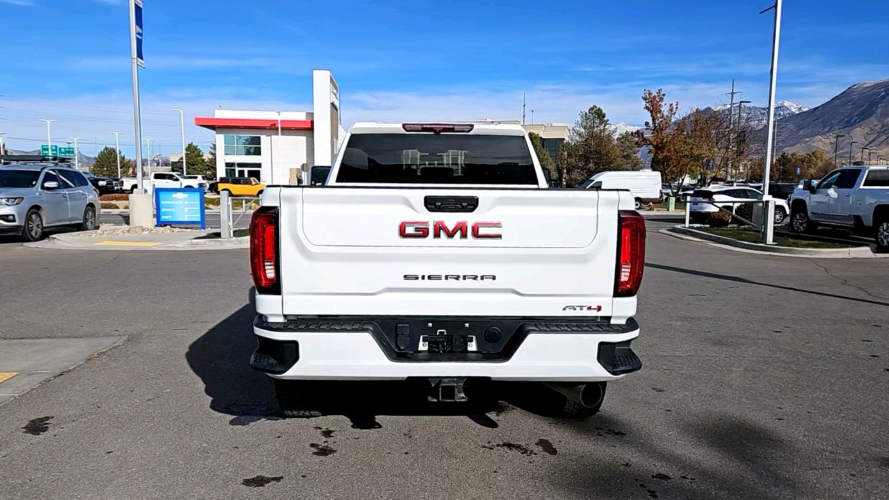 2022 GMC Sierra 2500HD AT4 5