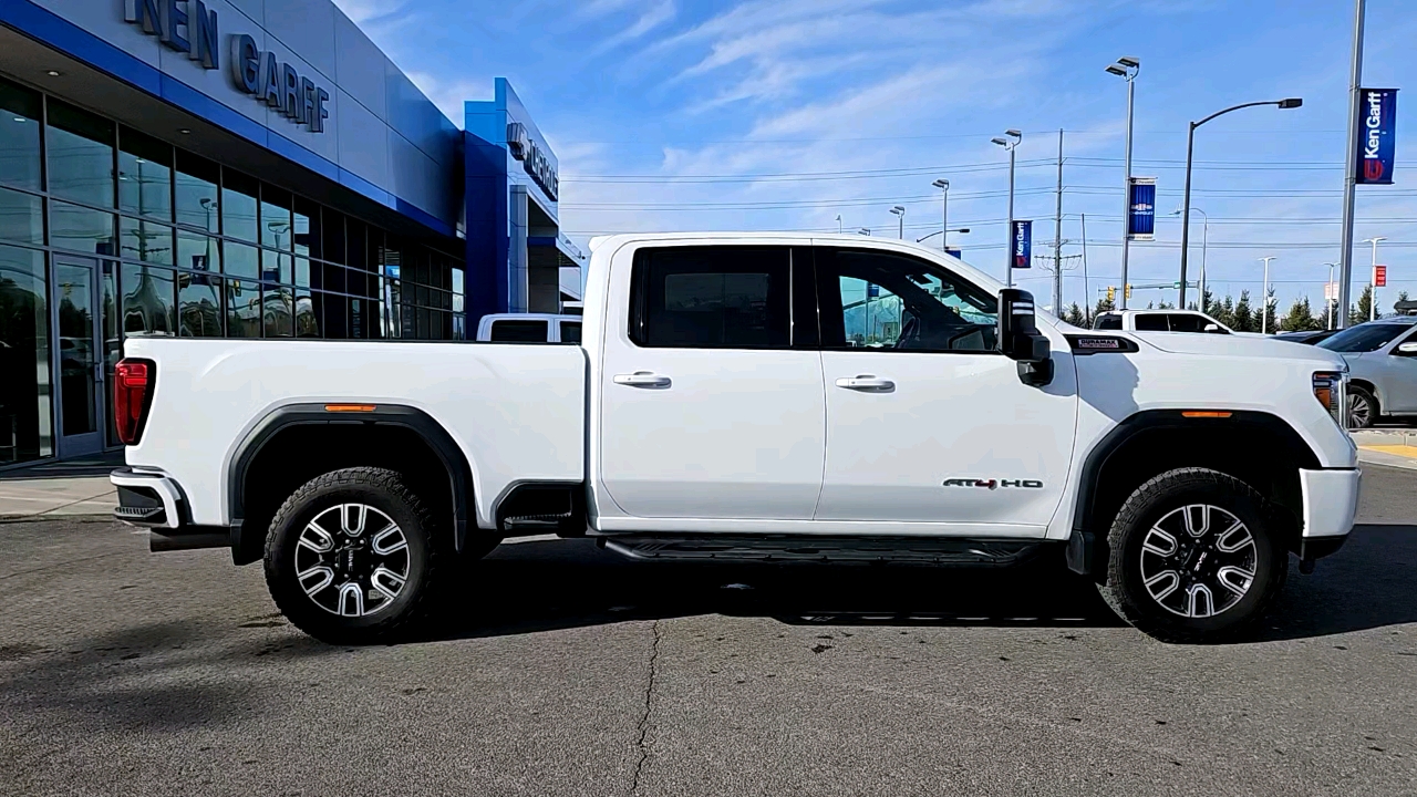 2022 GMC Sierra 2500HD AT4 7