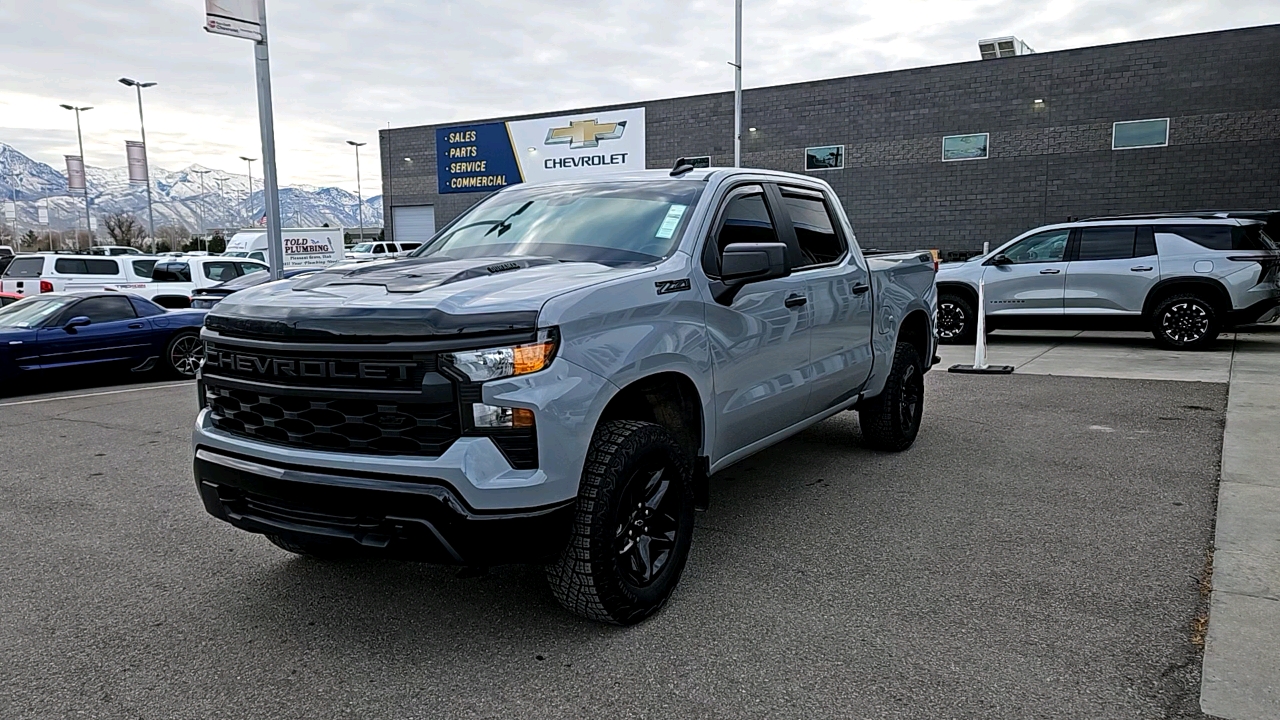 2024 Chevrolet Silverado 1500 Custom Trail Boss 1