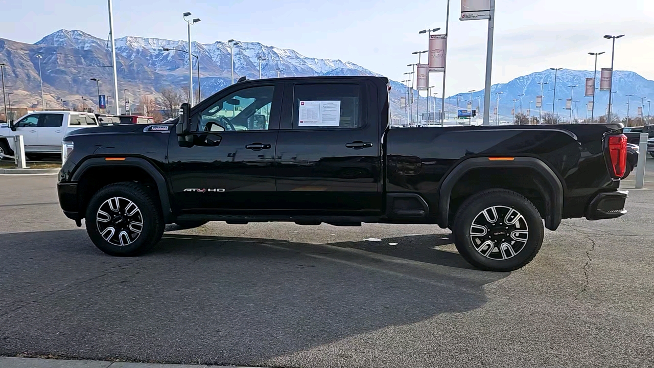 2022 GMC Sierra 2500HD AT4 3