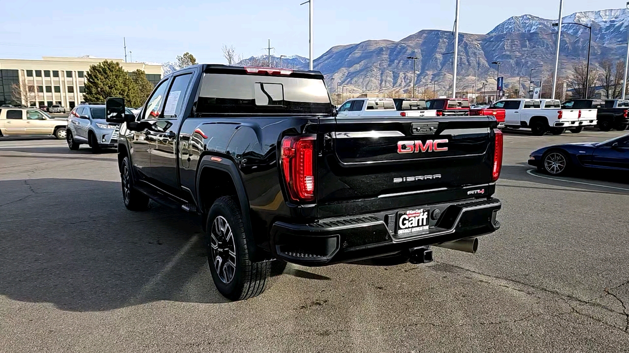 2022 GMC Sierra 2500HD AT4 4