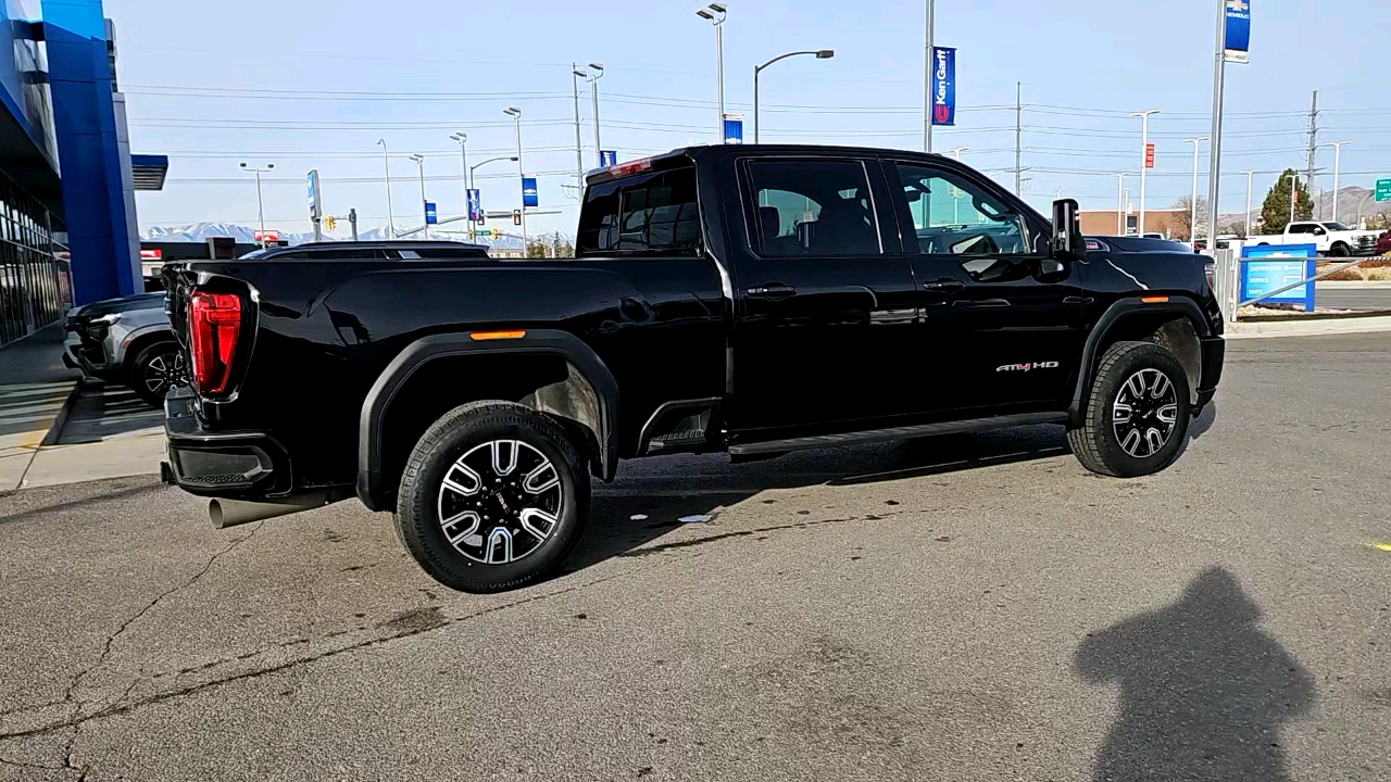 2022 GMC Sierra 2500HD AT4 6