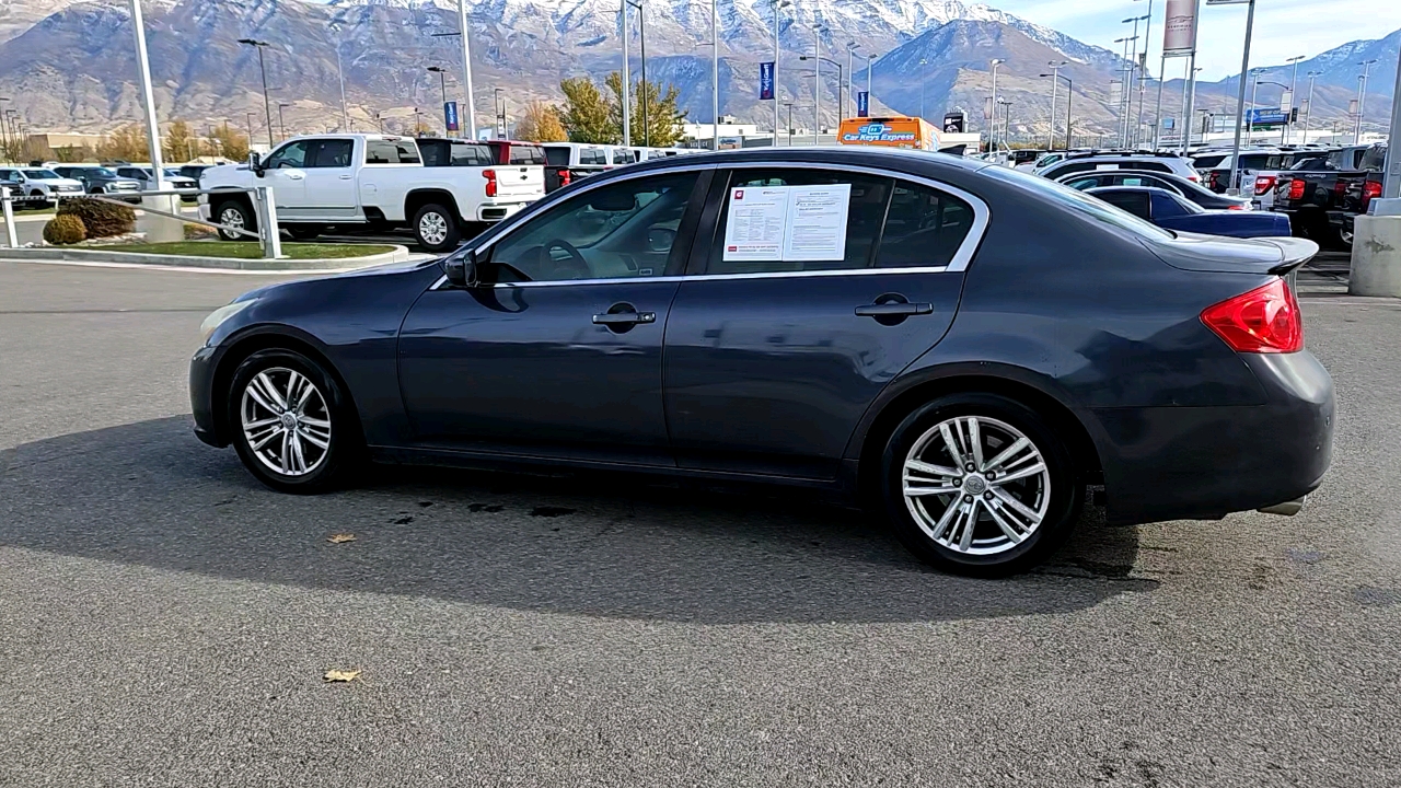 2010 INFINITI G37 Sedan Journey 3