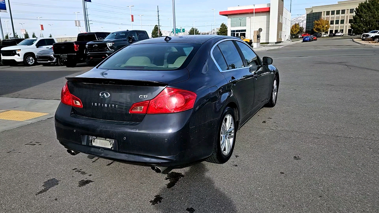 2010 INFINITI G37 Sedan Journey 5