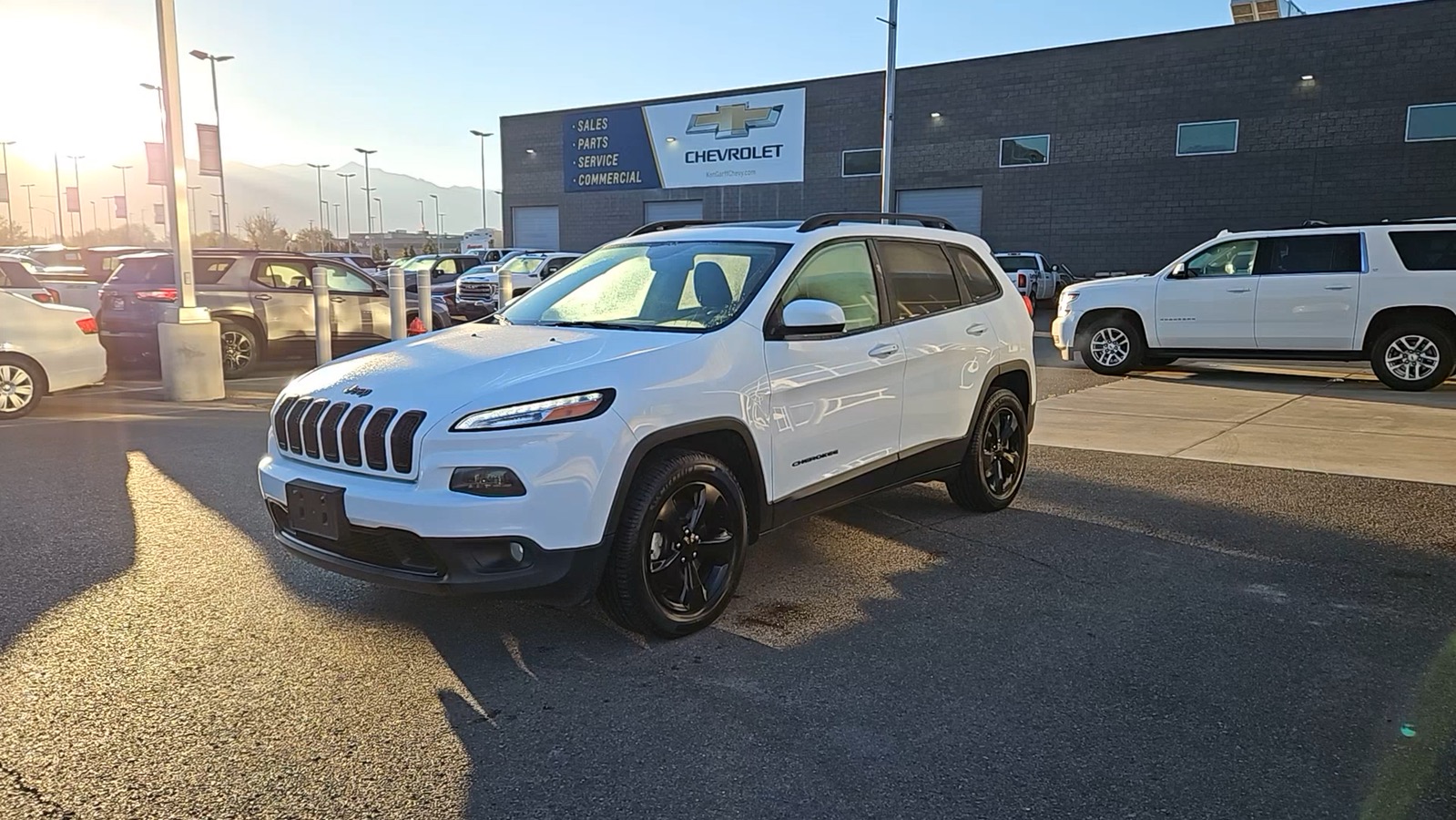 2016 Jeep Cherokee Altitude 2