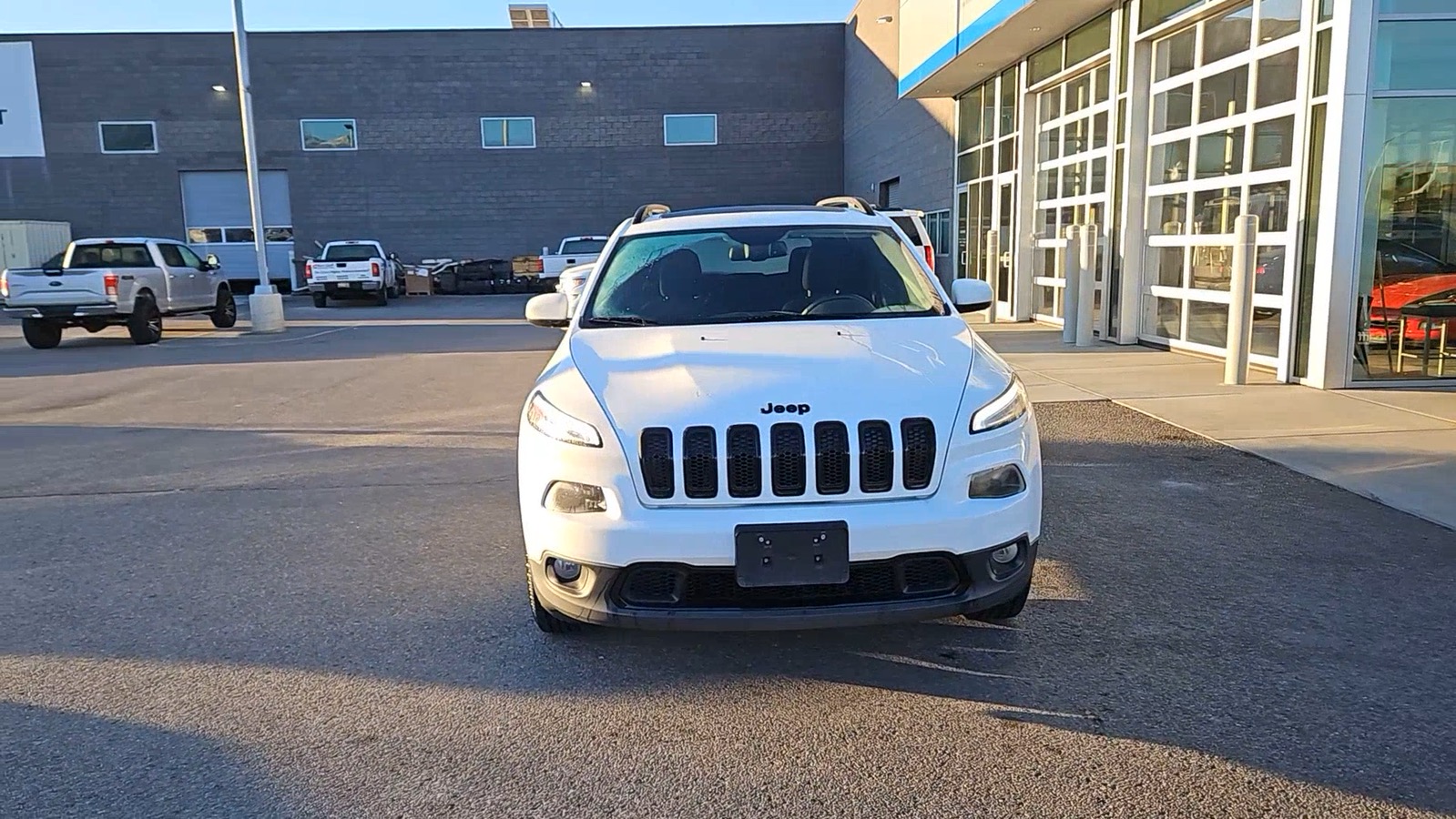 2016 Jeep Cherokee Altitude 9