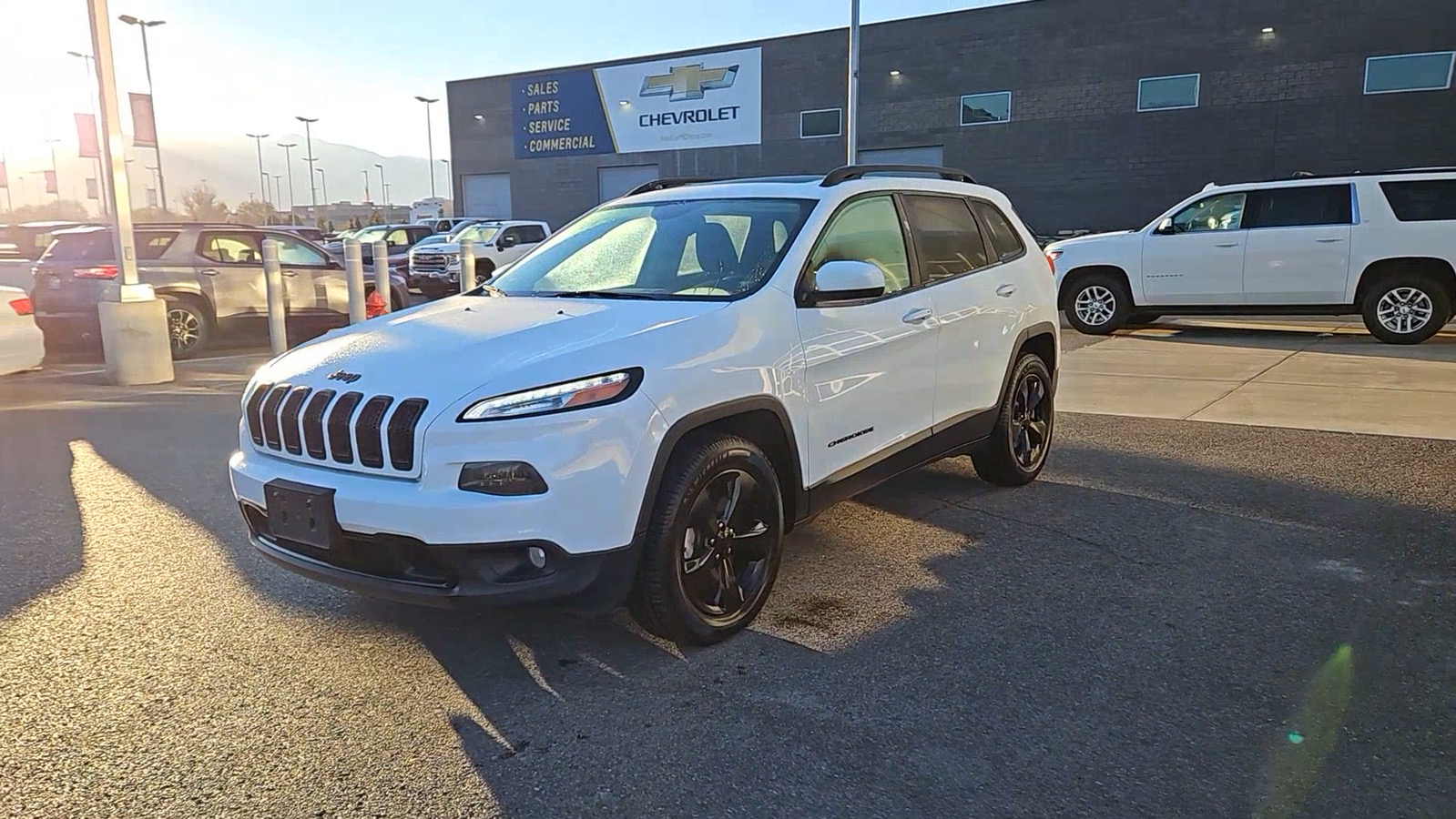 2016 Jeep Cherokee Altitude 10