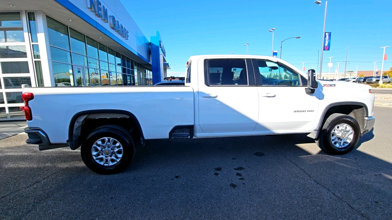 2024 Chevrolet Silverado 3500HD LT 5