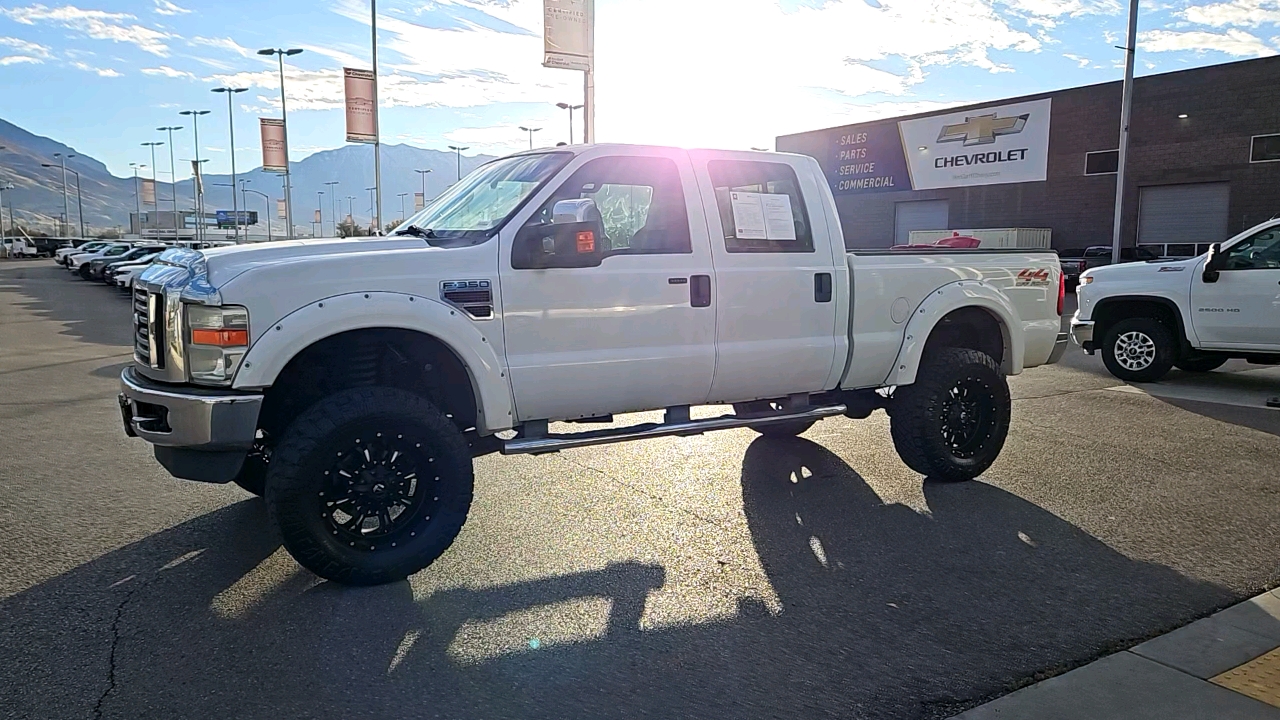 2008 Ford Super Duty F-350 SRW Lariat 2