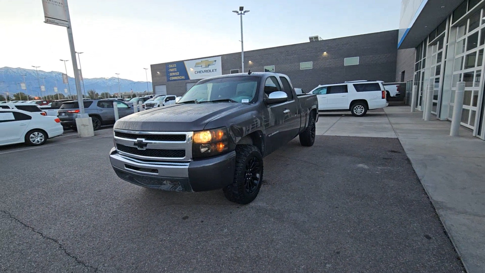 2010 Chevrolet Silverado 1500 LS 12