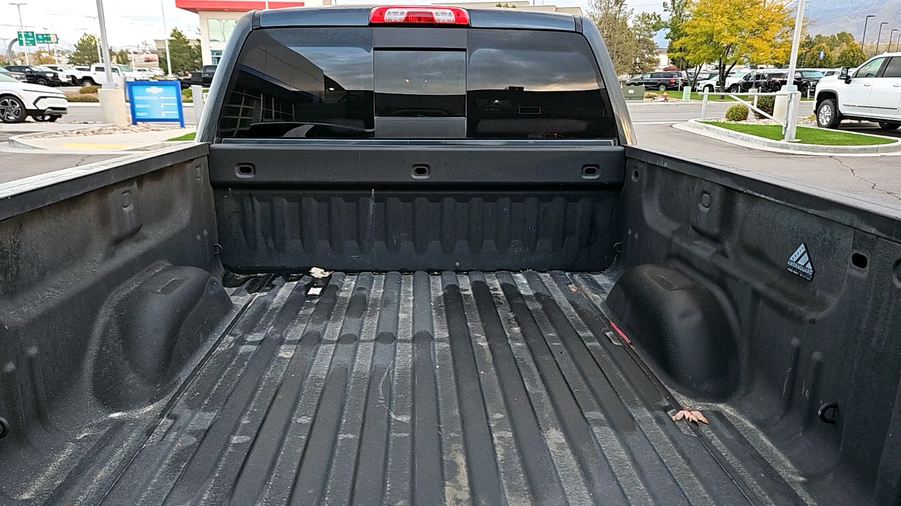 2017 Chevrolet Silverado 1500 LT 24