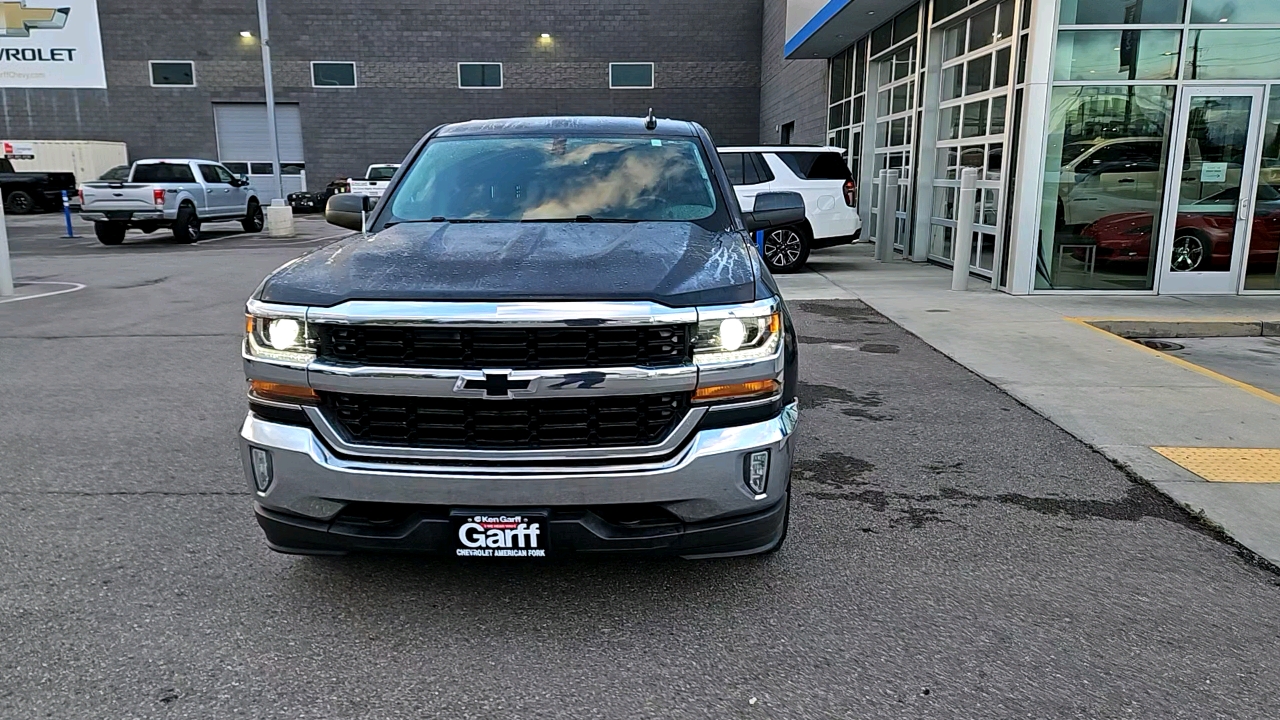 2017 Chevrolet Silverado 1500 LT 26