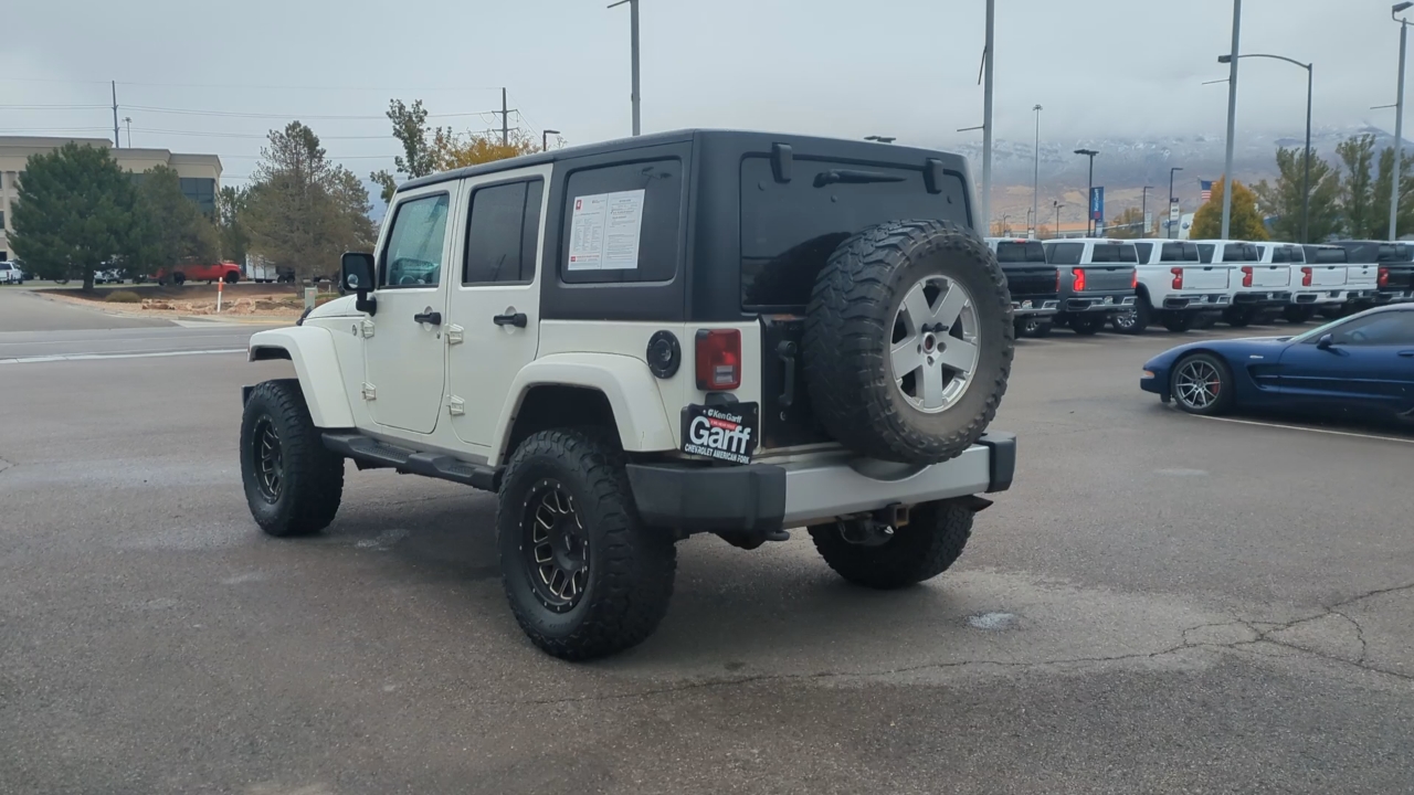 2010 Jeep Wrangler Unlimited Sahara 3