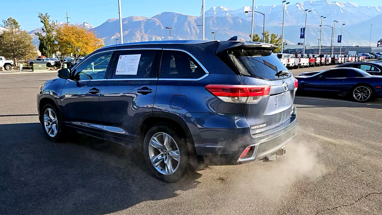 2017 Toyota Highlander Limited 3