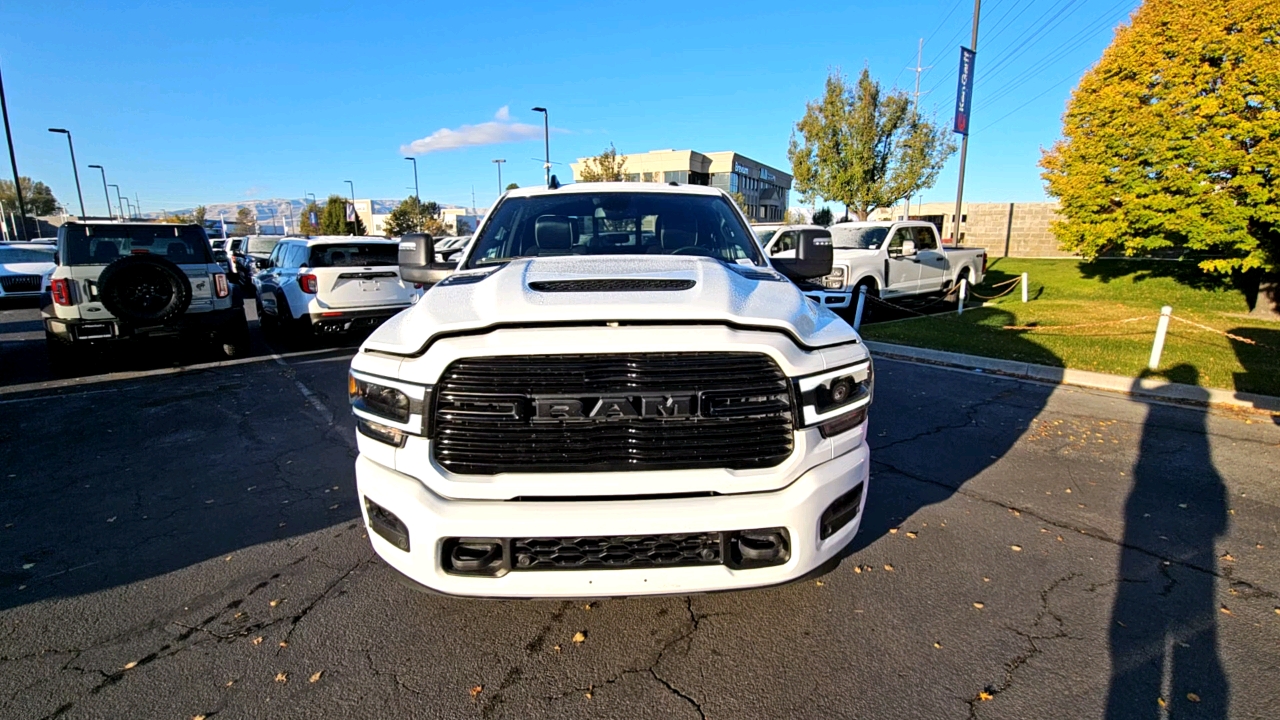 2023 Ram 3500 Laramie 23