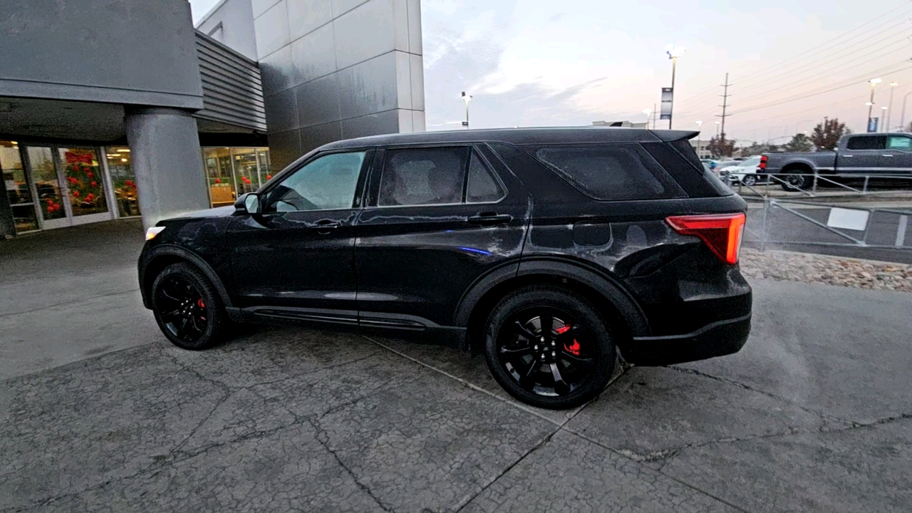 2021 Ford Explorer ST 3