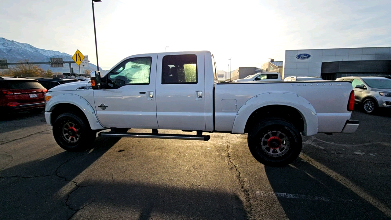 2016 Ford Super Duty F-350 SRW Platinum 3