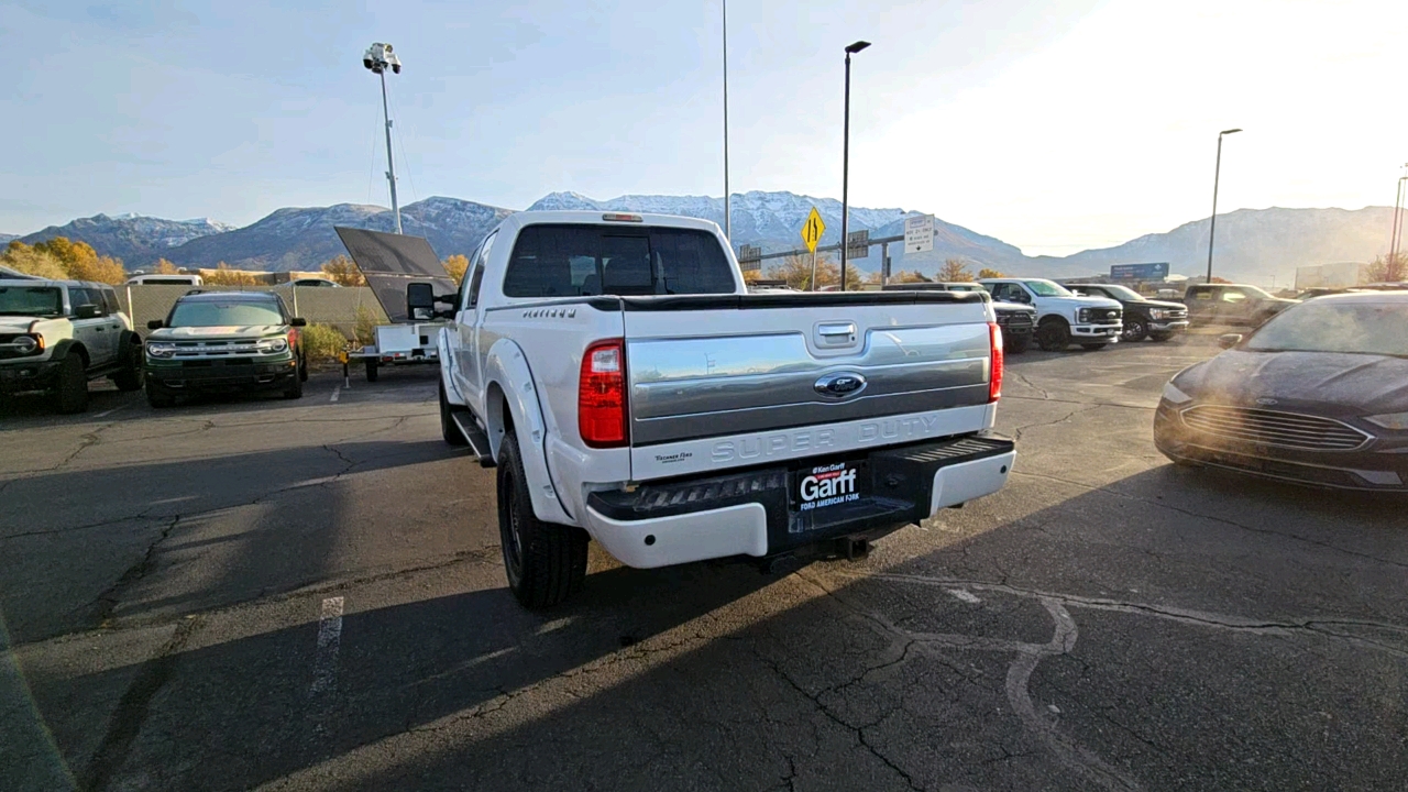 2016 Ford Super Duty F-350 SRW Platinum 4