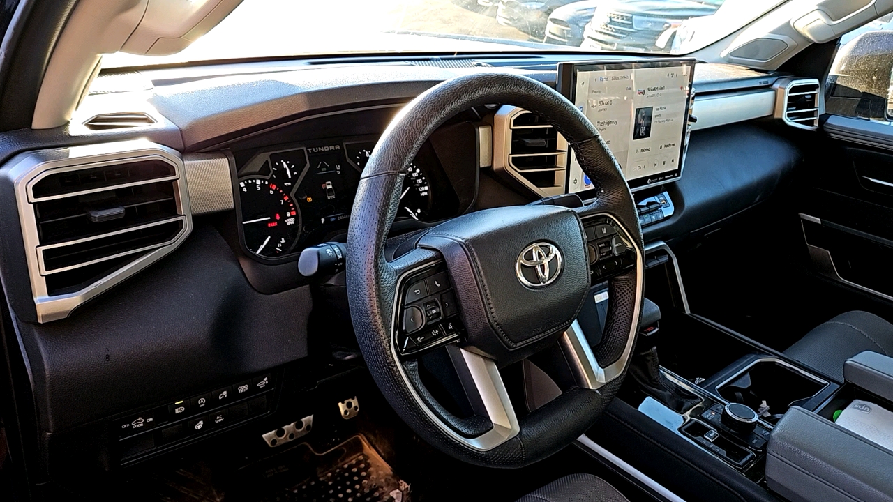 2023 Toyota Tundra 4WD Limited 11