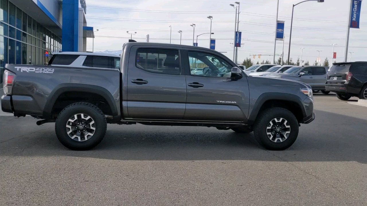 2020 Toyota Tacoma 4WD TRD Off-Road 6