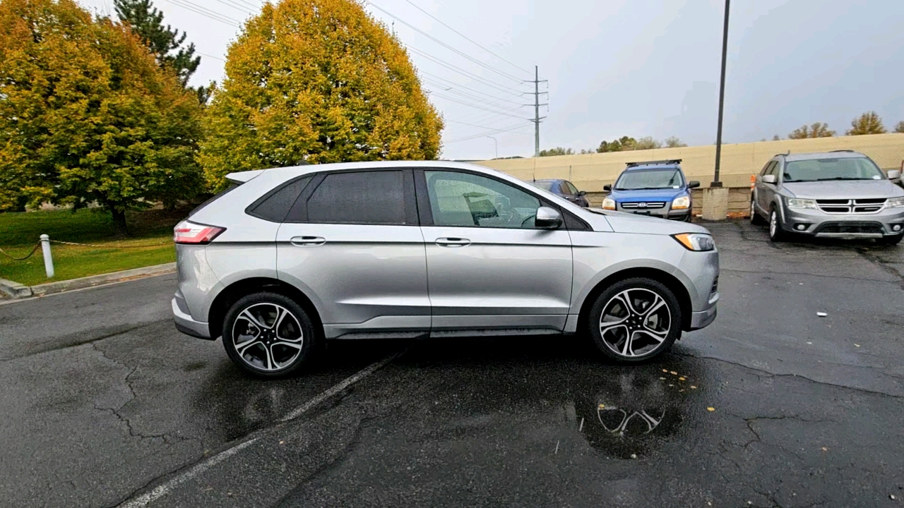 2021 Ford Edge ST 4