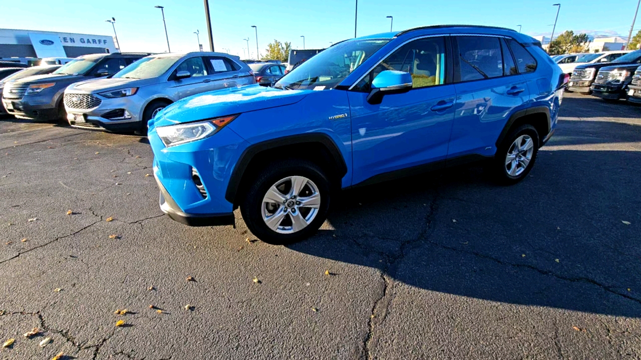 2019 Toyota RAV4 Hybrid XLE 6