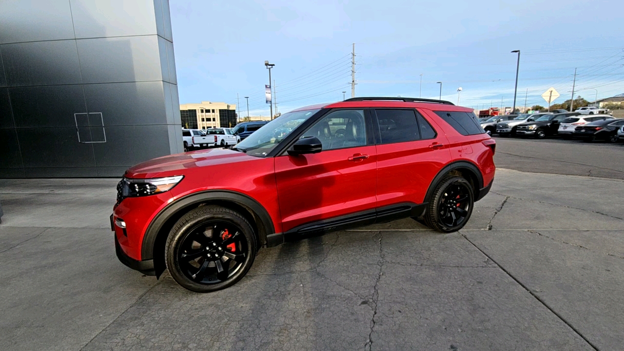 2022 Ford Explorer ST 2