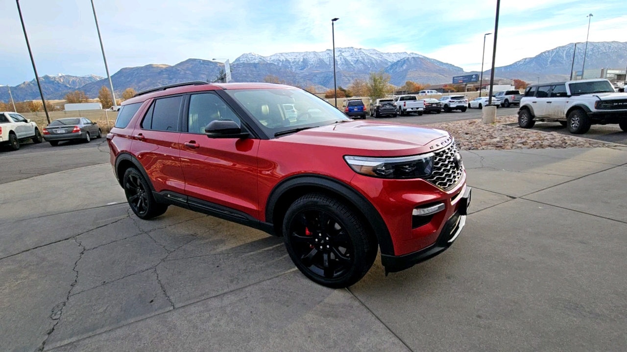 2022 Ford Explorer ST 6