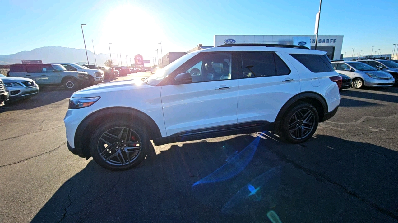 2021 Ford Explorer ST 2