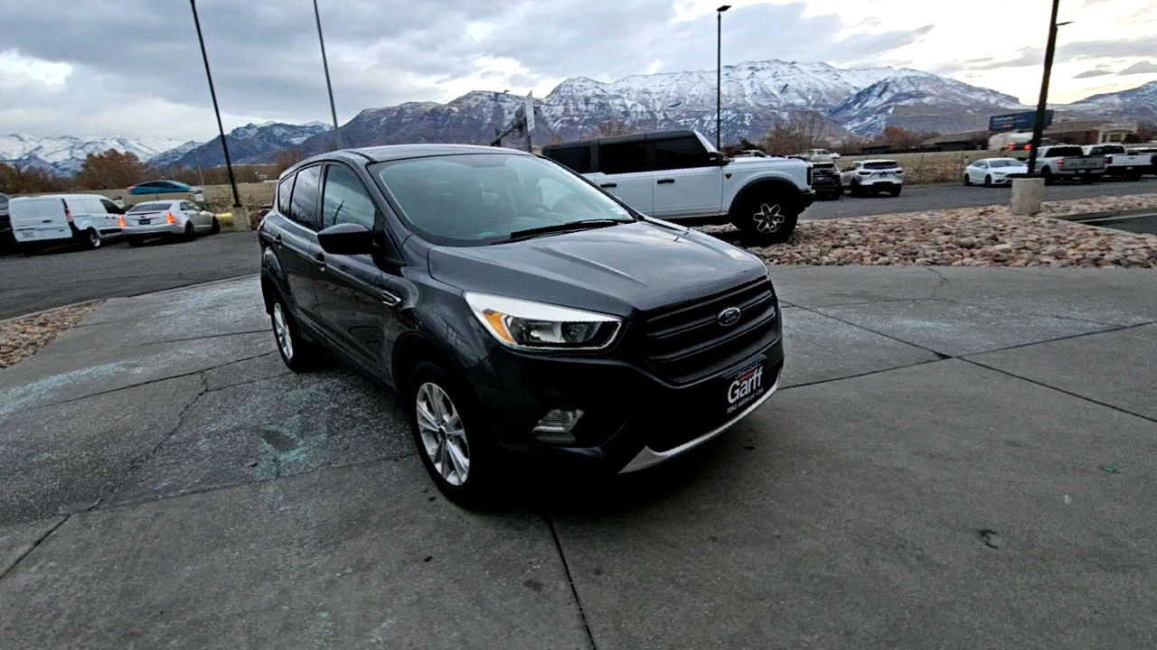 2017 Ford Escape SE 6