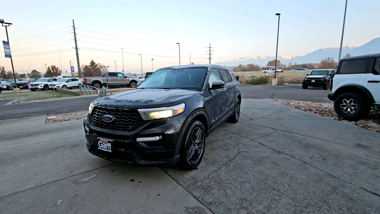 2021 Ford Explorer ST 1