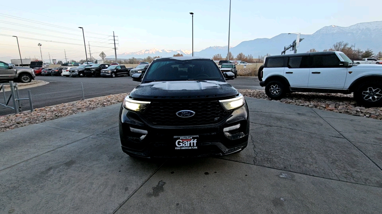 2021 Ford Explorer ST 27