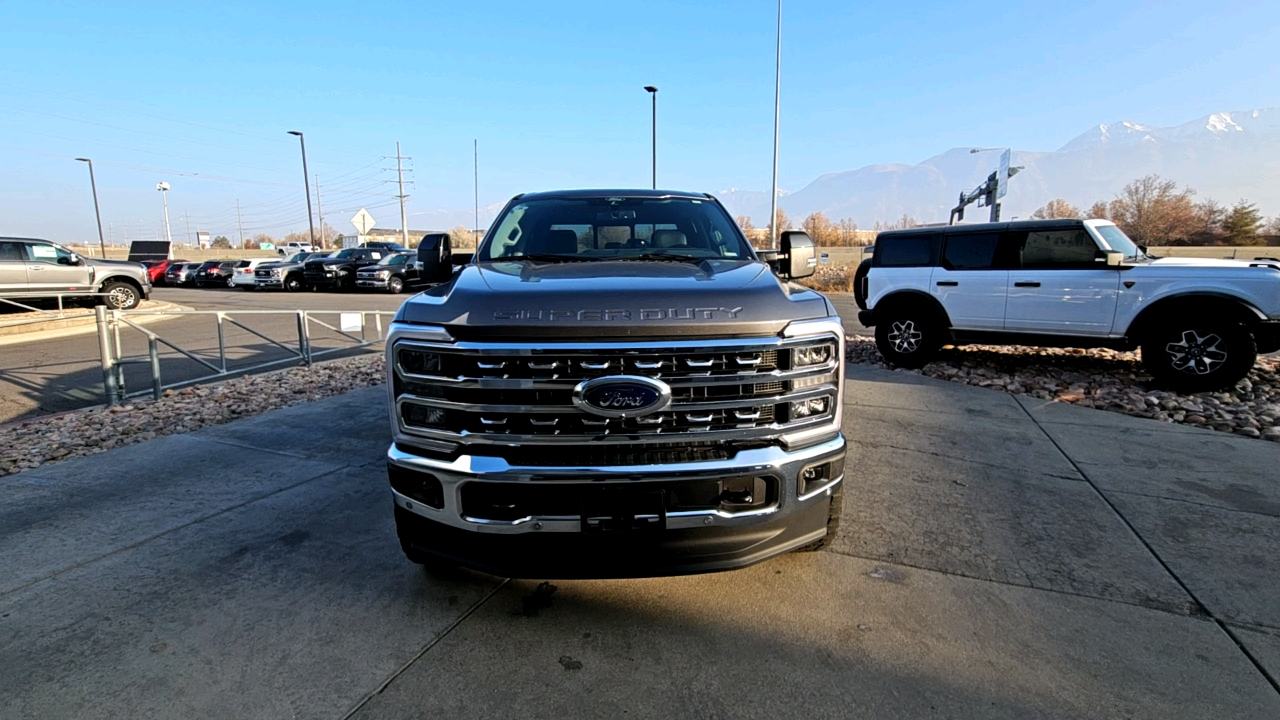 2024 Ford Super Duty F-350 SRW LARIAT 26