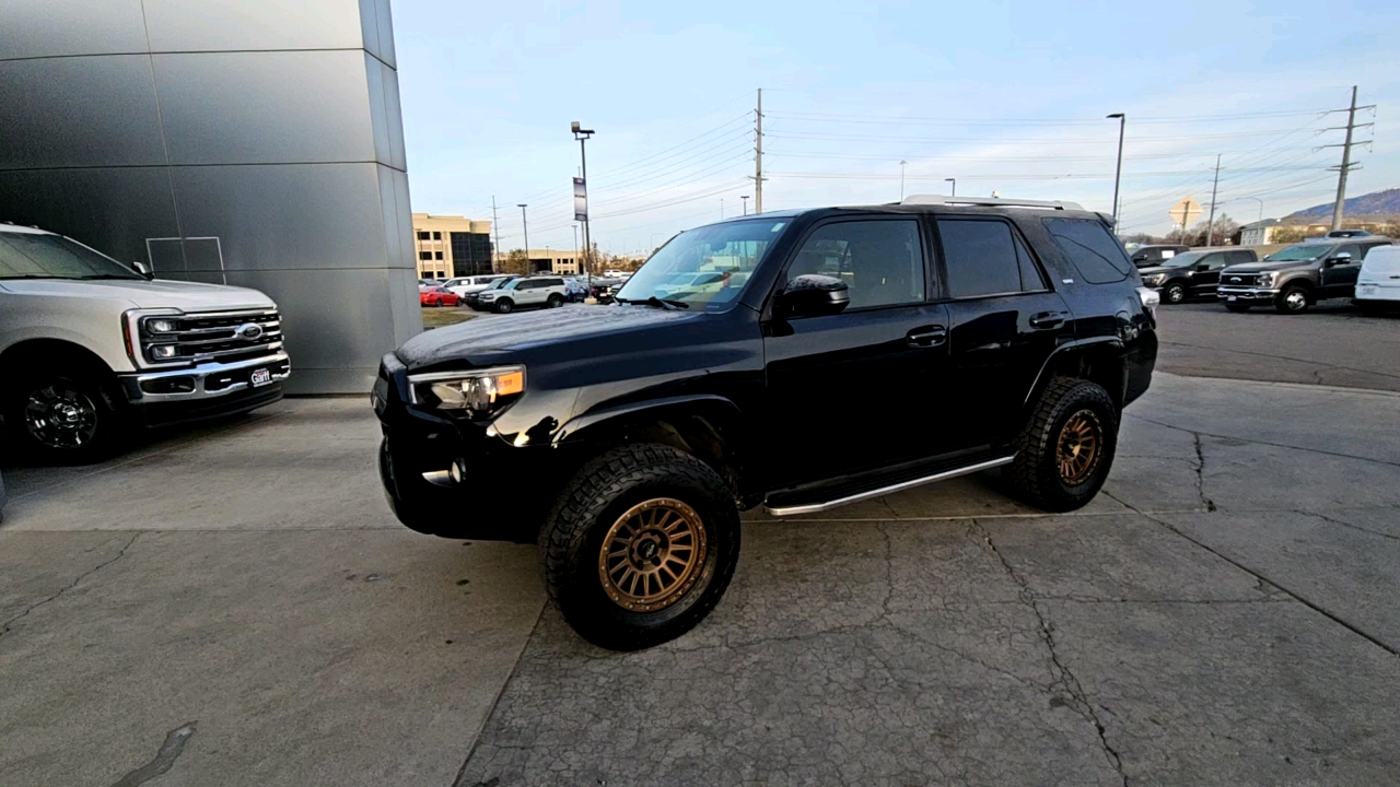 2016 Toyota 4Runner SR5 2