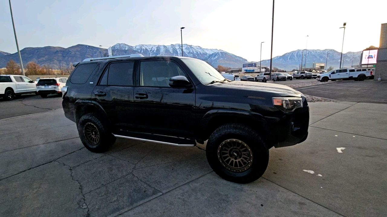 2016 Toyota 4Runner SR5 6