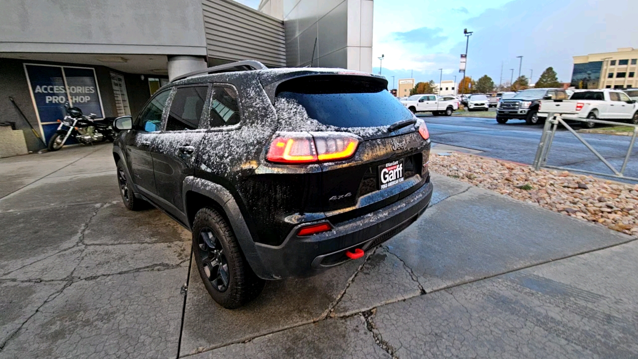 2021 Jeep Cherokee Trailhawk 3