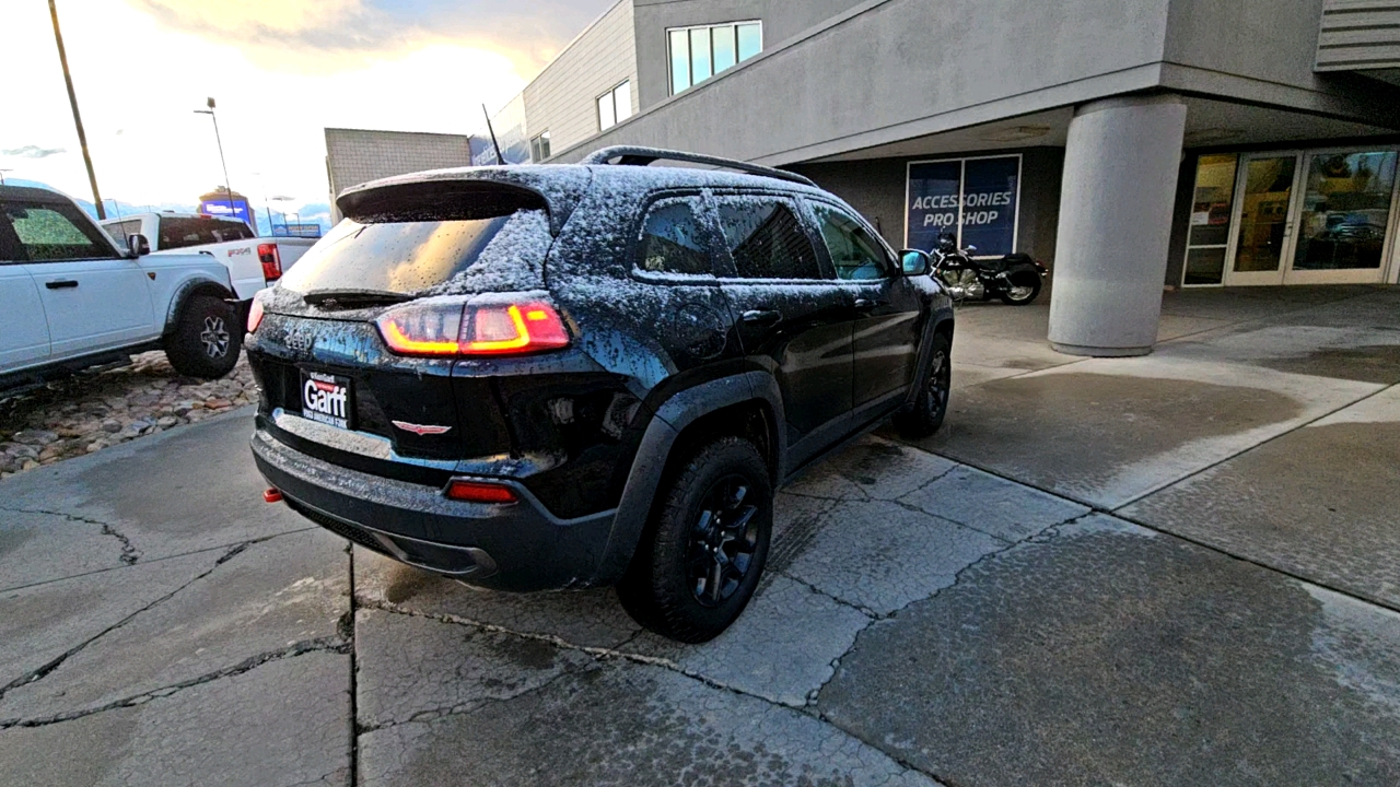 2021 Jeep Cherokee Trailhawk 4