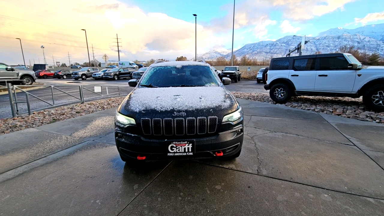 2021 Jeep Cherokee Trailhawk 23