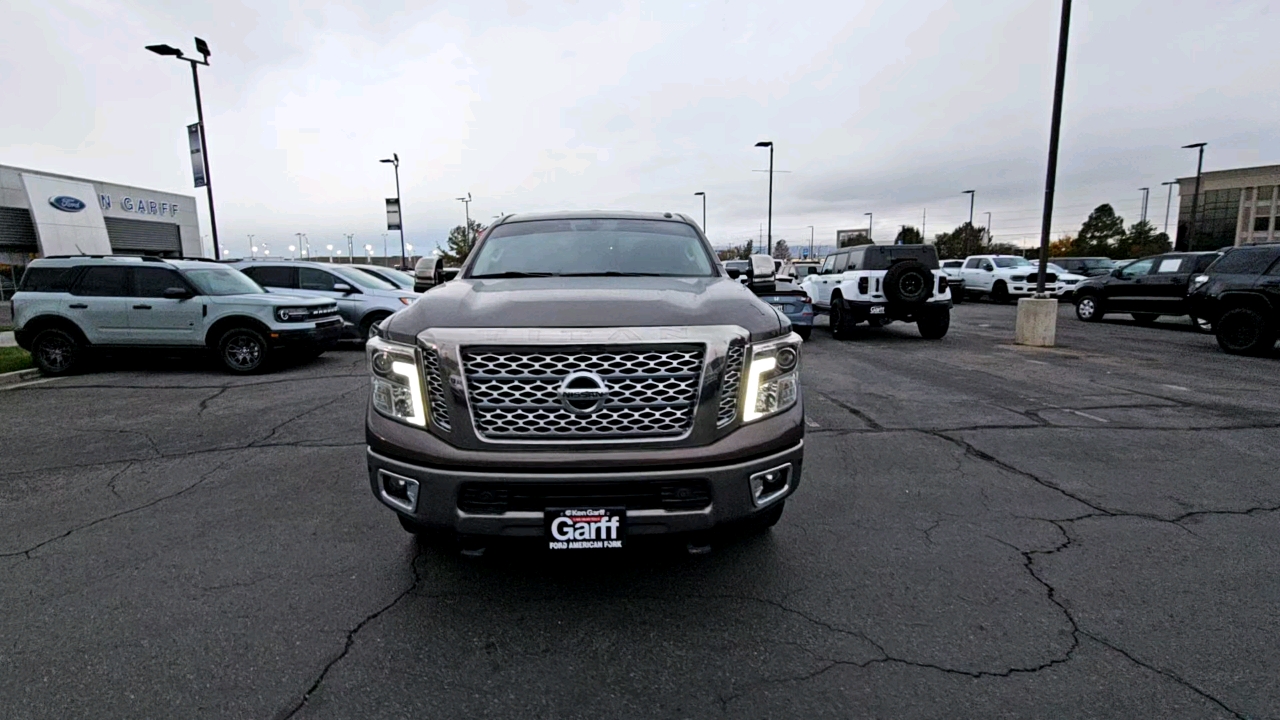 2016 Nissan Titan XD Platinum Reserve 7