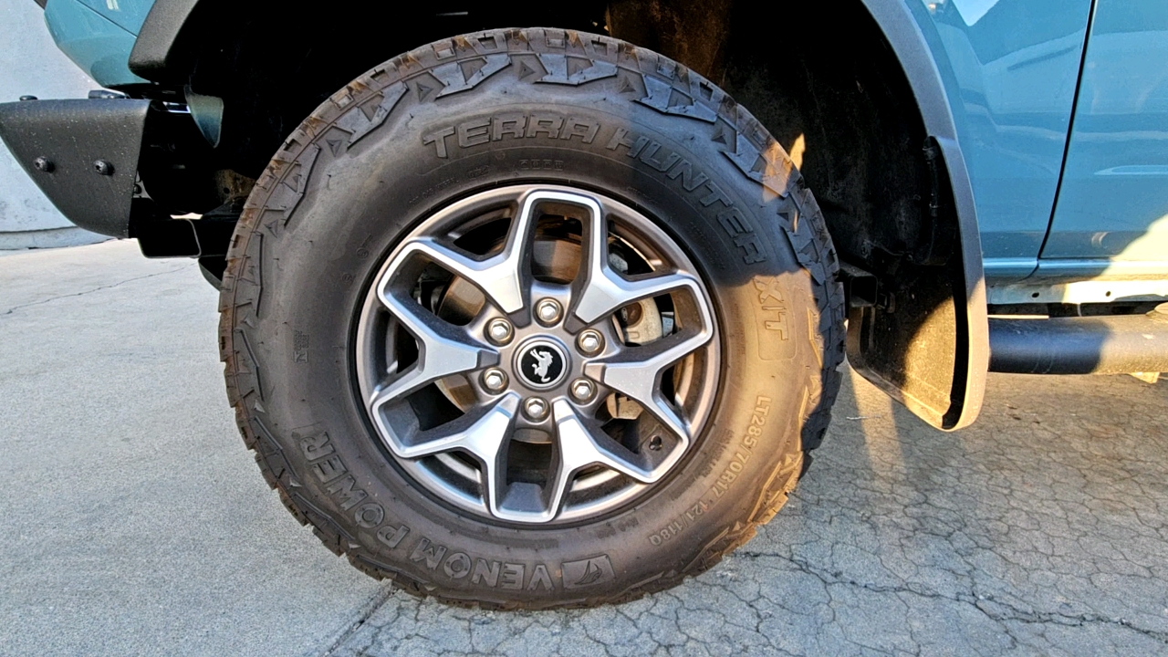 2022 Ford Bronco Badlands 7