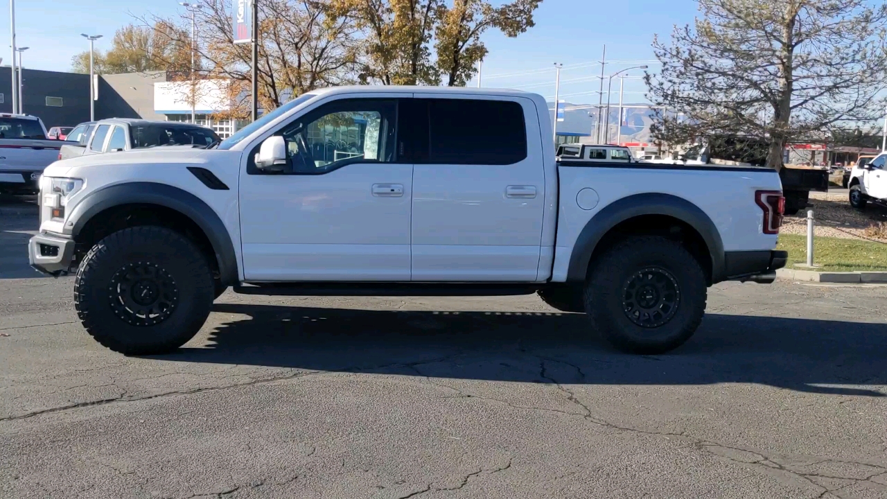 2020 Ford F-150 Raptor 2