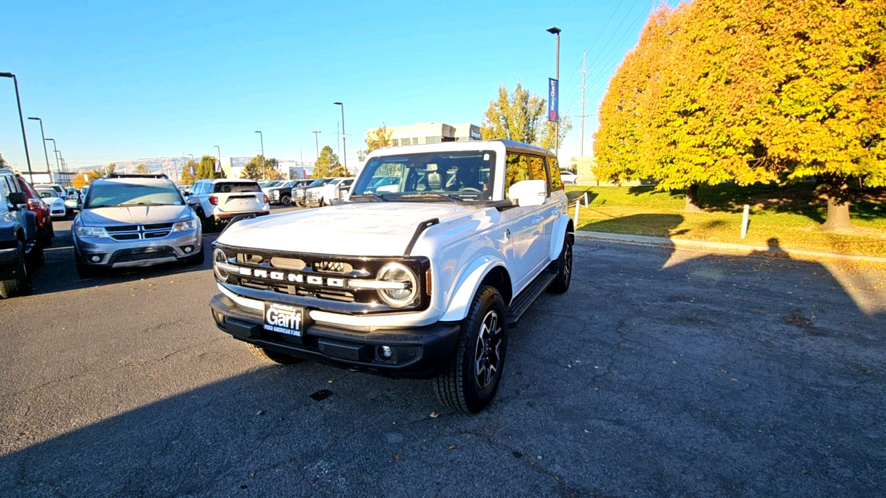 2023 Ford Bronco Outer Banks 1