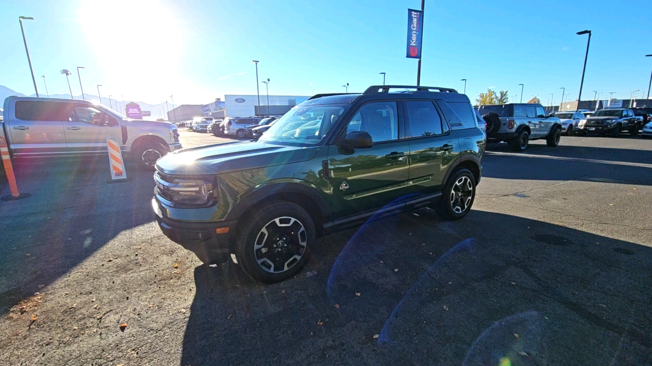 2024 Ford Bronco Sport Outer Banks 2