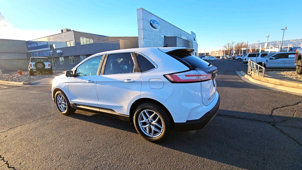 2021 Ford Edge SEL 3