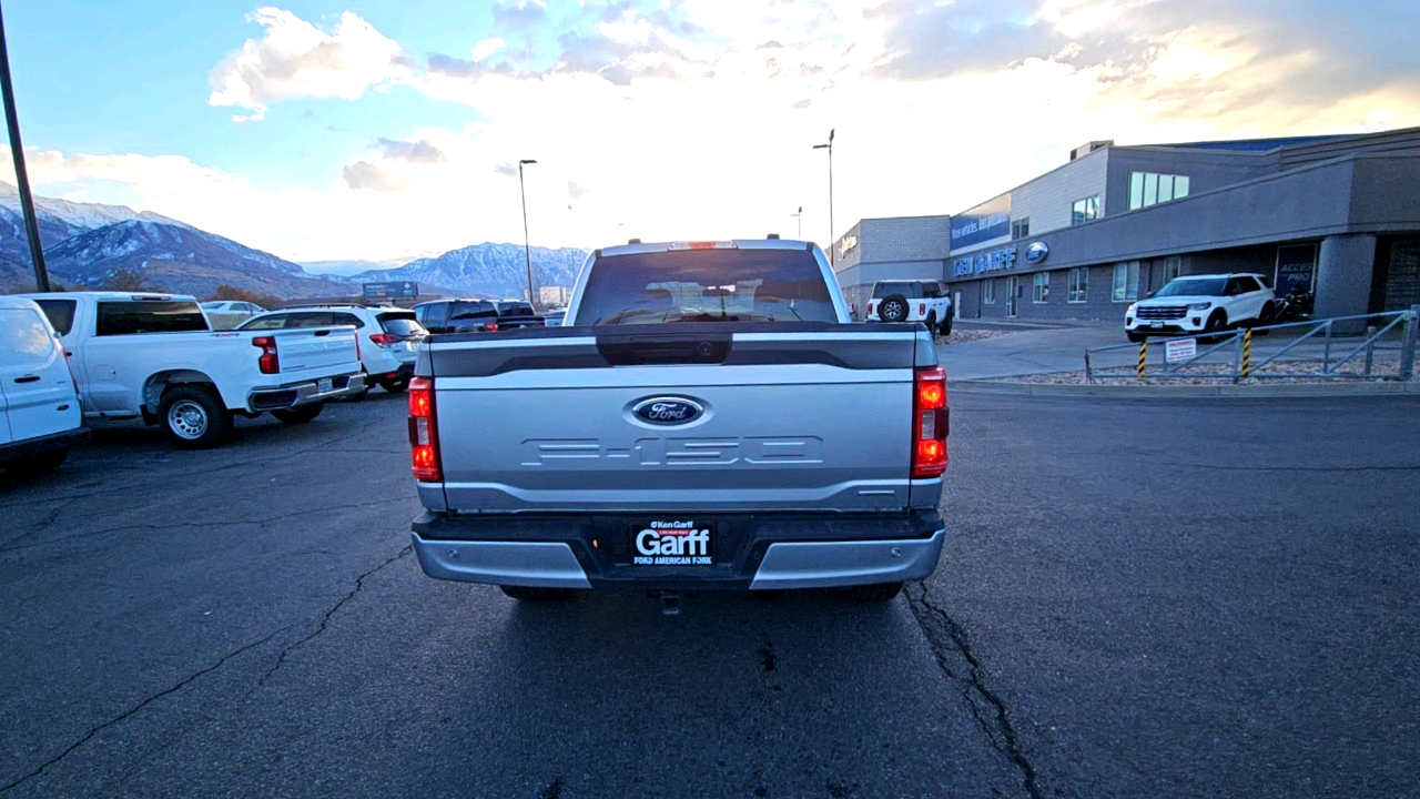 2022 Ford F-150 XLT 4