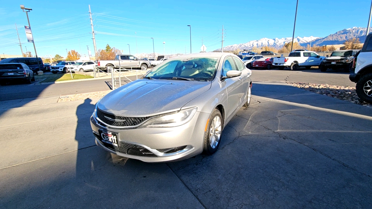 2015 Chrysler 200 C 1