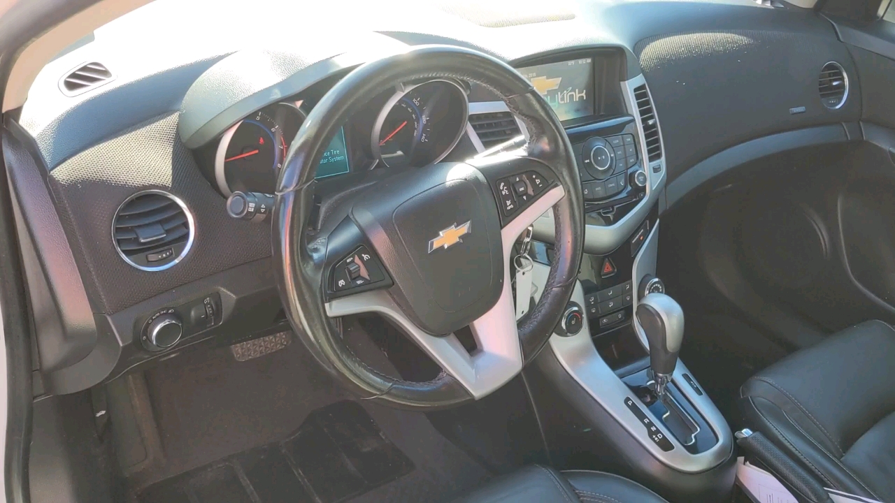 2015 Chevrolet Cruze LT 11