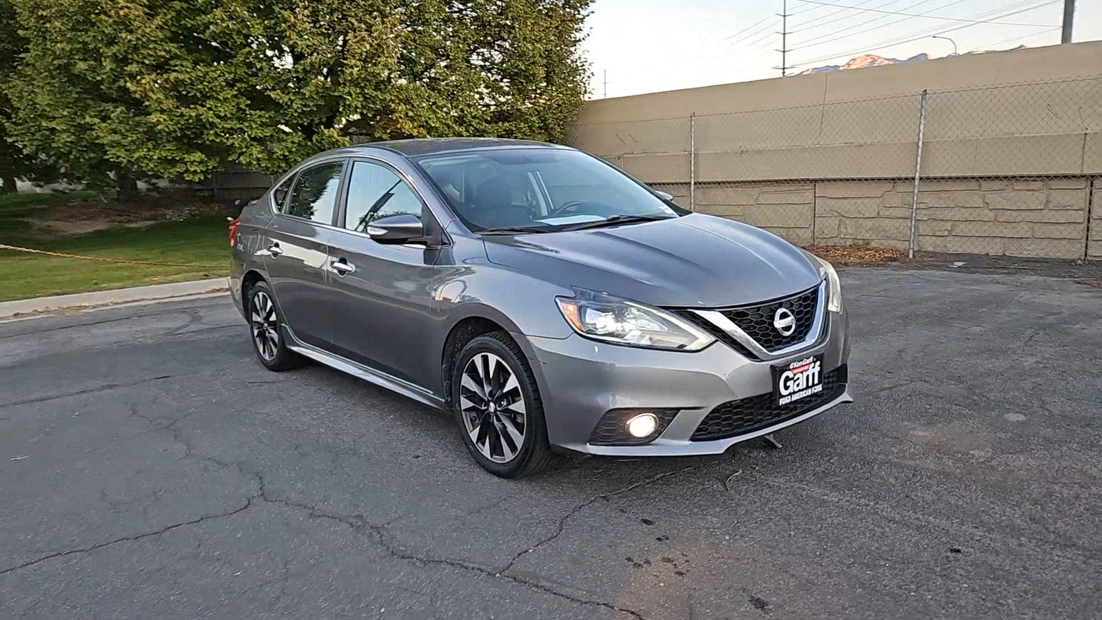 2016 Nissan Sentra SR 1