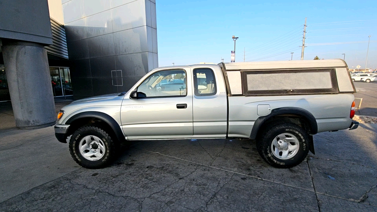 2003 Toyota Tacoma  3