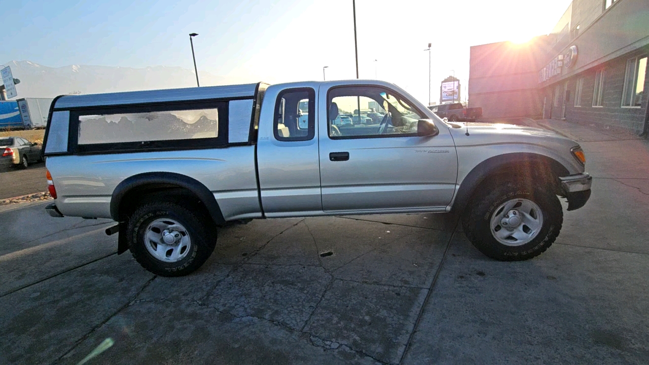 2003 Toyota Tacoma  7